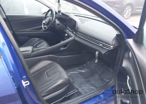 2022 Hyundai Elantra Limited z USA, uszkodzony, nr VIN KMHLP4AG8NU356106